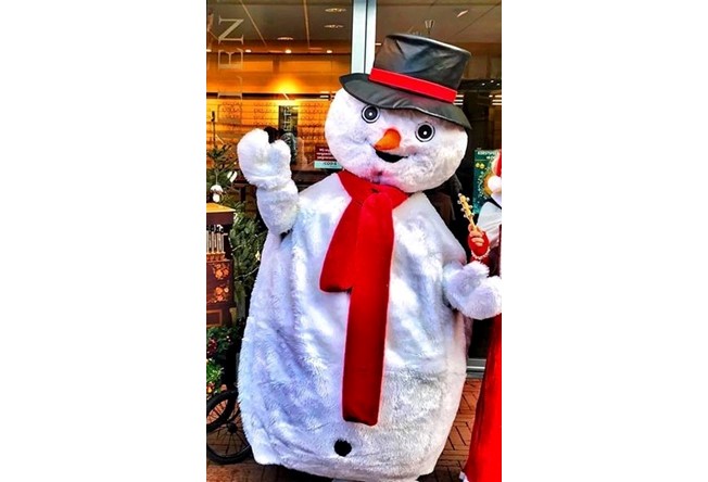 kerst entertainment: mascotte sneeuwpop